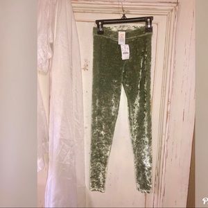 Girls velvet leggings!